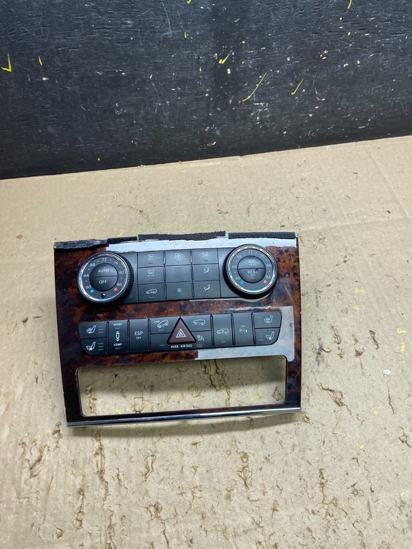 2007-2012 Mercedes X164 GL350 GL450 Climate Control Bezel Wood Switch U5685 DG