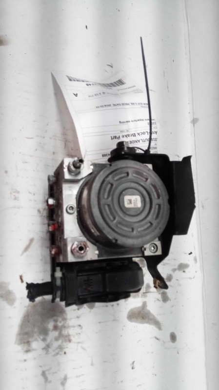 2016 Mitsubishi Outlander ABS Hydraulic Assembly OEM 4670B232 138K Miles