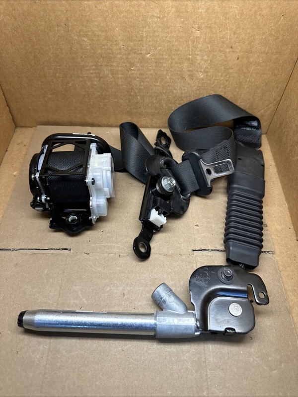 2016-2020 Optima Front Passenger Side Seat Belt Seatbelt Retractor 88820-D5500WK
