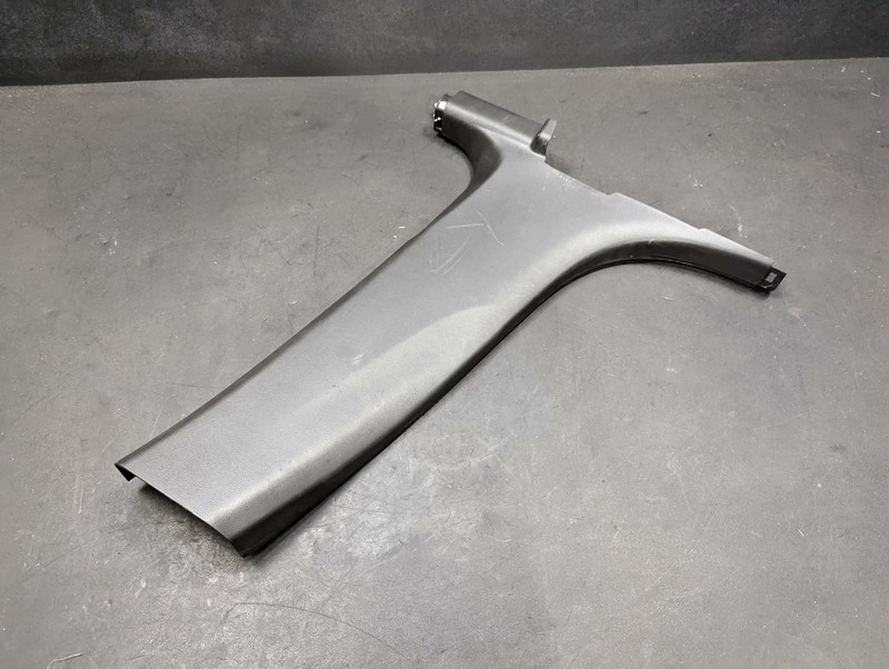 Center Right B Pillar Lower Trim 2017 Chevrolet Trax 95190843 2015-2020 See Pic