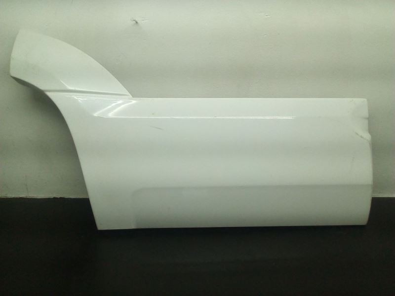 99-00 Cadillac Escalade Rear Right Passenger Door Molding White OEM 88891616