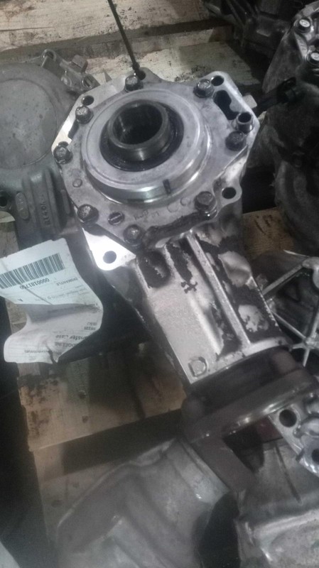 2007 Acura RDX Transfer Case Assembly OEM Black 148k Miles 4WD NJ25-16198