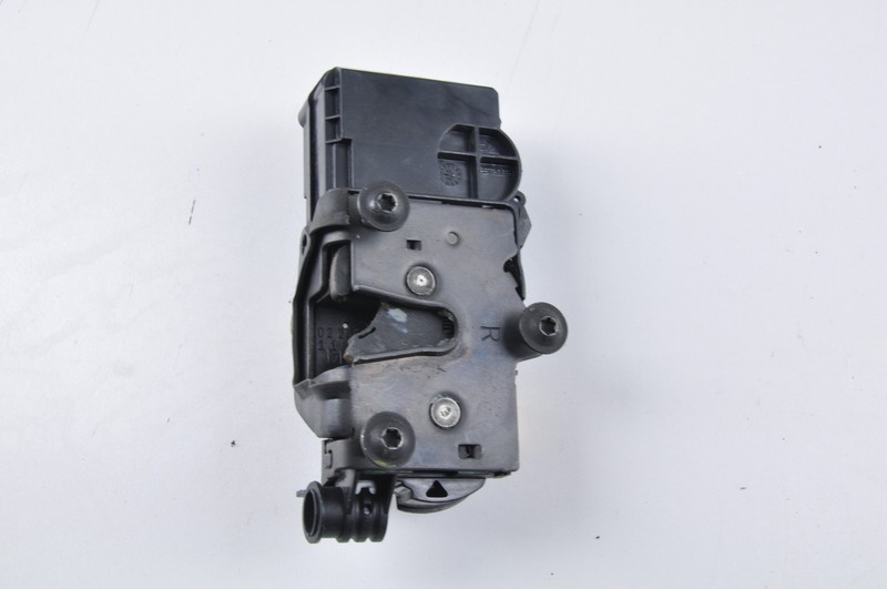 CADILLAC CTS Front Right RH Door Lock Latch Actuator OEM 2003 - 2007
