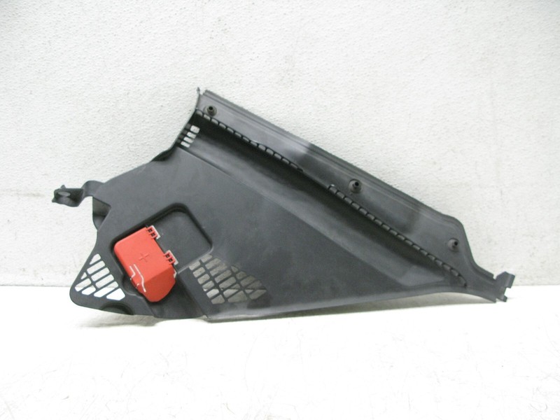 12-18 BMW F30 328i 328i WINDSHIELD WIPER COWL COVER TRIM RIGHT PASSENGER 082823