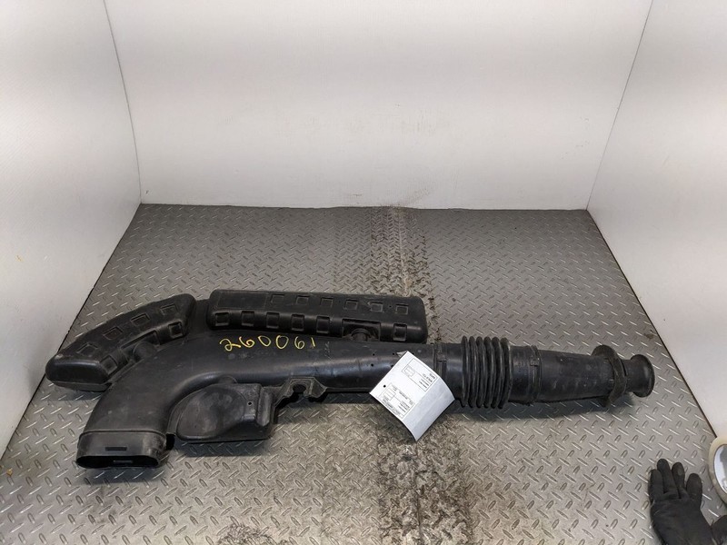 2004-2008 Ford F150 F250 5.4L Air Intake Duct Tube Resonator OEM 1188459