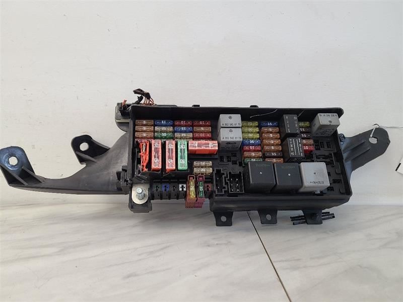 Fuse Box Engine 164 Type ML63 ID 1645402972 Fits 06-09 MERCEDES ML-CLASS 559849
