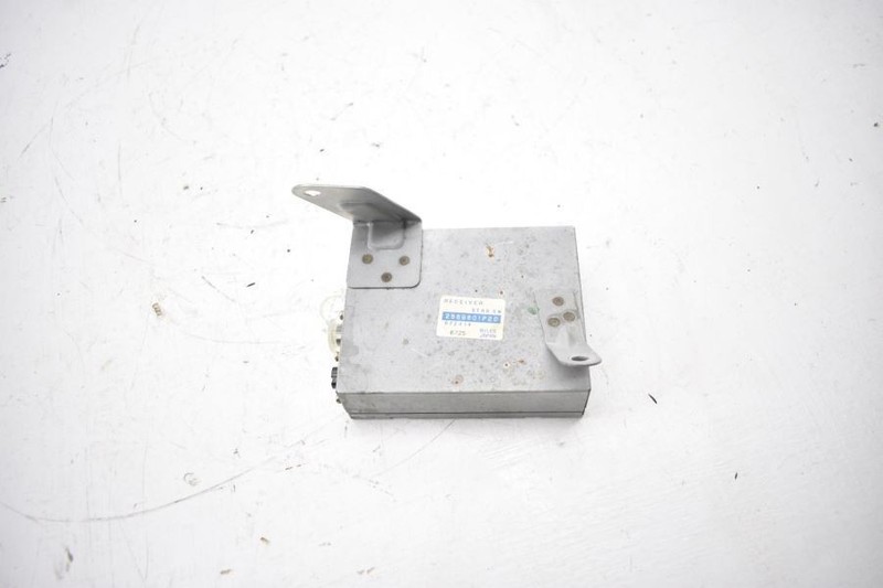1984-1986 NISSAN 300ZX VG30T TURBO Z31 COMMUNICATION MODULE 2569601P20
