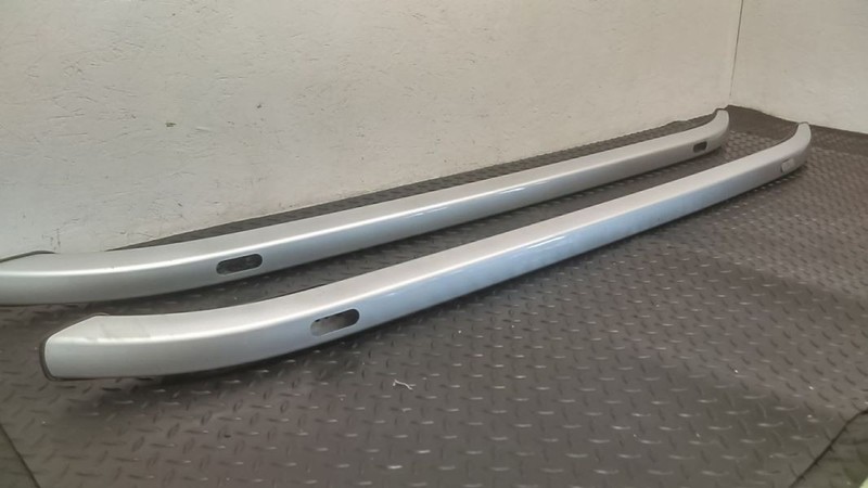 14-21 Jeep Cherokee Left Driver Rack Rail Rack Luggage Silver OEM 68102996AH