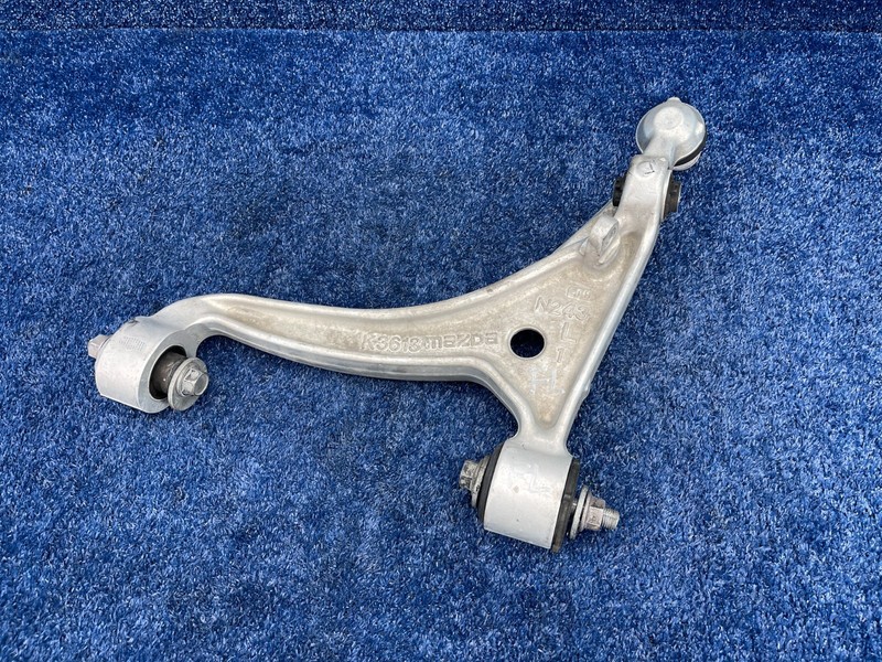 2017-2020 Fiat 124 Spider Front Left Lower Control Arm Spindle Wishbone OEM N243