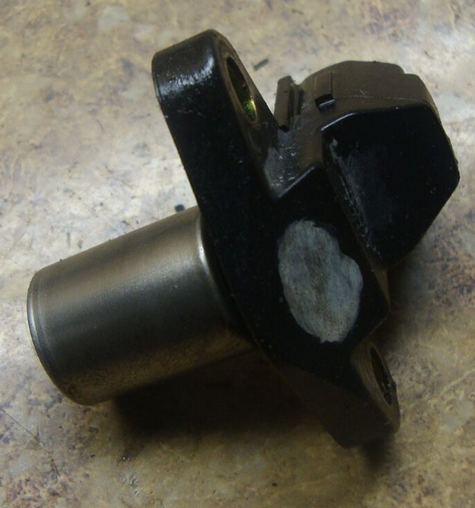 2003 Suzuki GSX-R1000 GSXR1 R1 GSXR1000 Engine Motor Cam Position Sensor Head 03