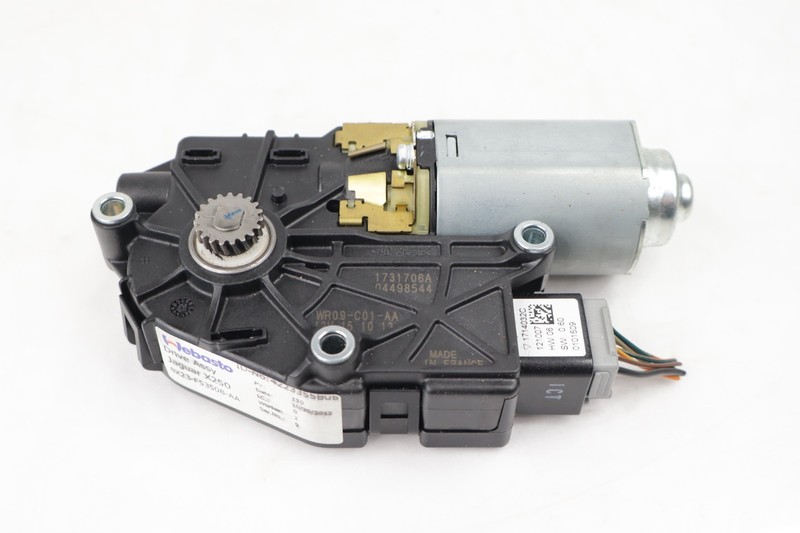 09-15 Jaguar XF XFR X250 Sunroof Sun Roof Adjustable Gear Motor 8X23F53508AA Oem