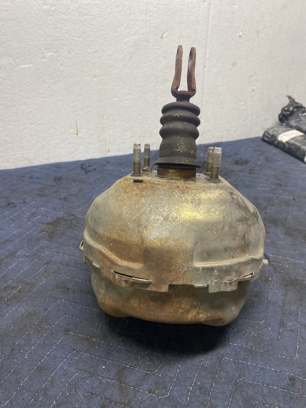 1979 CORVETTE BRAKE BOOSTER OEM