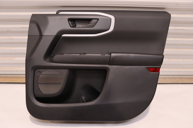 2021-2023 FORD BRONCO SPORT FRONT RIGHT PASSENGER SIDE DOOR PANEL TRIM COVER OEM