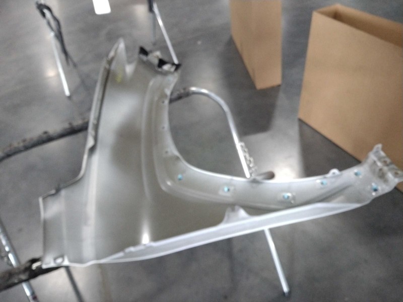 2023 Hyundai Tucson Left Fender White Good Condition 59000 Miles