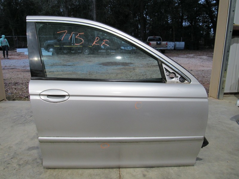 02 03 04 05 06 07 08 JAGUAR X-TYPE RIGHT PASSENGER FRONT DOOR, 02 FROM VIN C4183