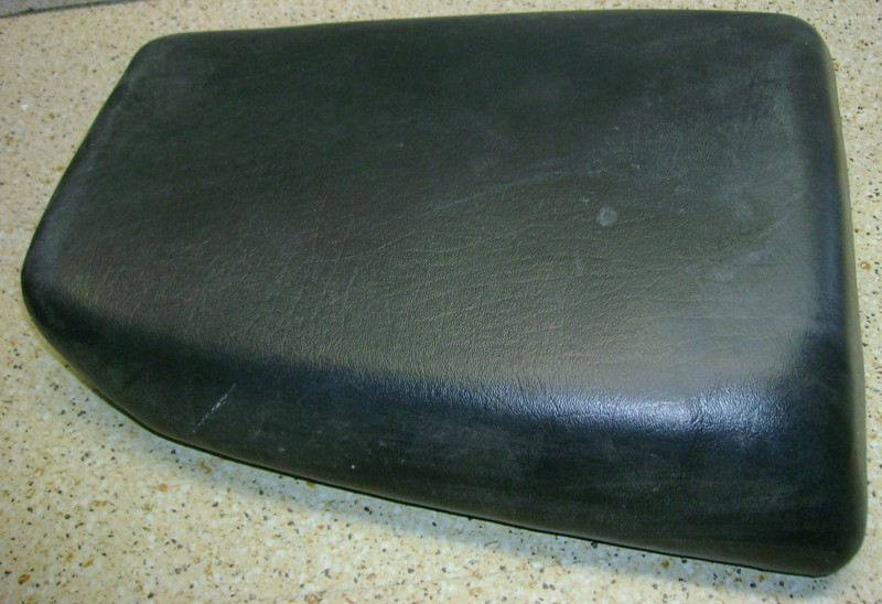 1994 1995 1996 1997 1998 Kawasaki ZX750 ZX 750 Ninja Seat Rear Passenger Back G1