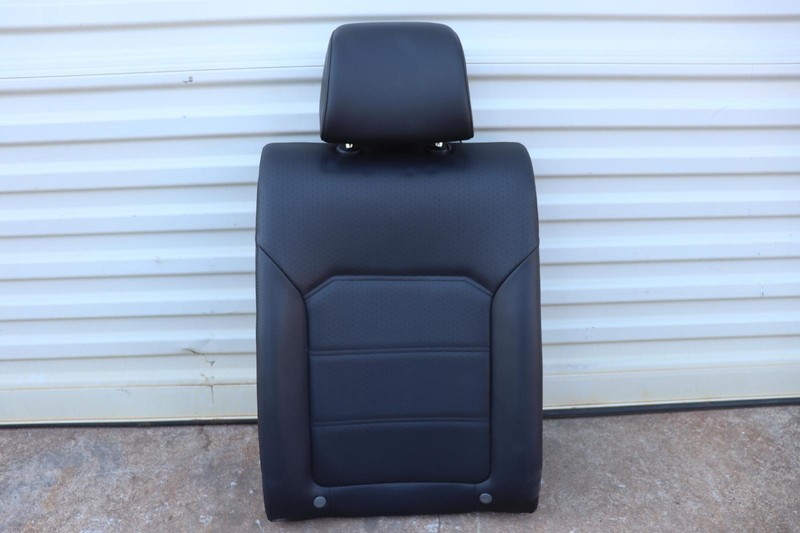 2018-2019 VOLKSWAGEN VW PASSAT REAR LEFT DRIVER SIDE UPPER SEAT BACKREST OEM