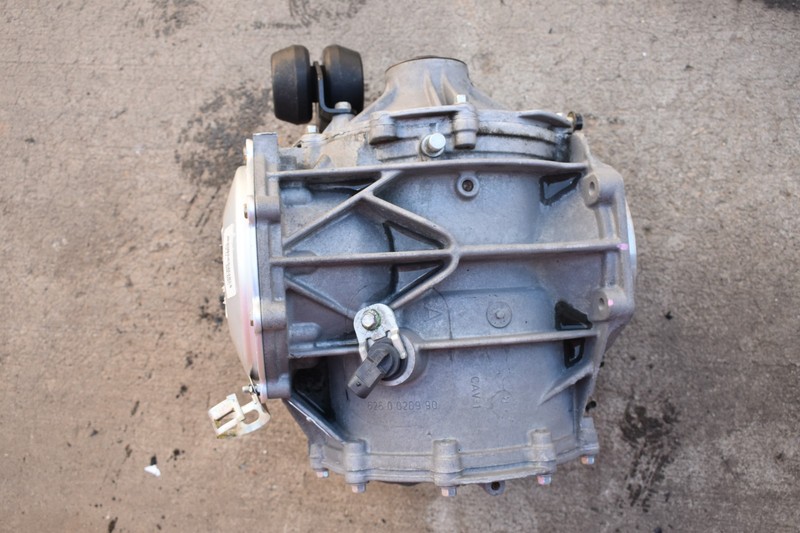 1997-04 C5 CORVETTE REAR DIFFERENTIAL ASSEMBLY 2.73 RATIO OEM ORIGINAL USED