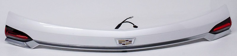 84761136 OEM Cadillac XT6 2020 Center Liftgate Finish Panel White Scratches