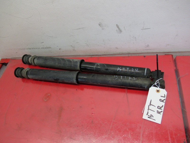 14-19 TOYOTA TUNDRA REAR LEFT / RIGHT SHOCK STRUT ABSORBER SET OEM
