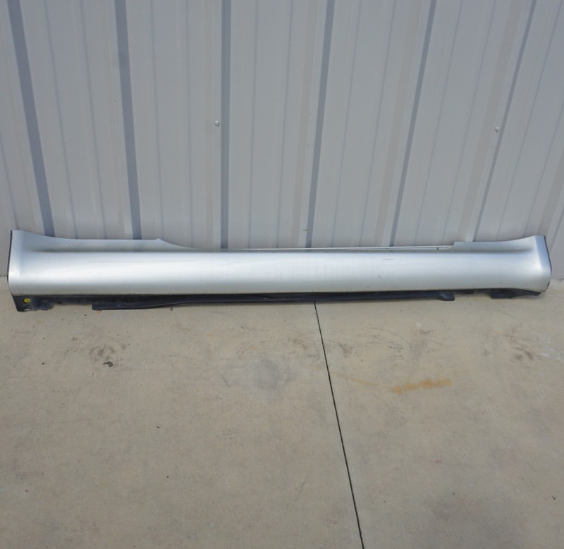 2002 - 2005 LEXUS SC430 Z40 RIGHT DRIVER SIDE ROCKER PANEL SKIRT MOLDING SILVER