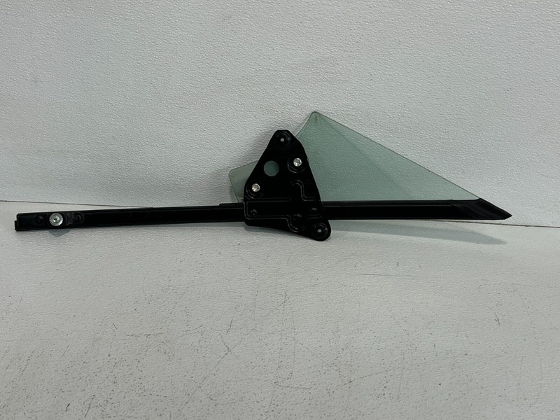 06-08 MAZDA MIATA MX-5 Front Right Quarter Window Glass with Frame OEM