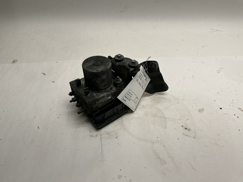 2009-2010 INFINITI G37 CONVERTIBLE ANTI LOCK BRAKE PARTS ABS PUMP OEM