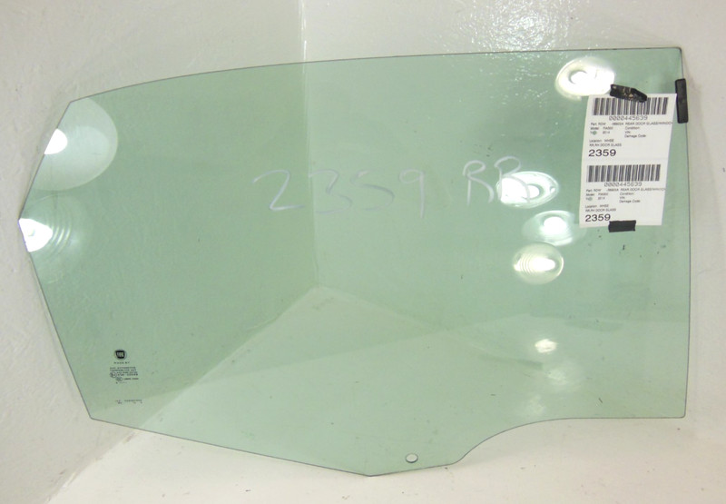 2014-2017 Fiat 500L Rear Door Solar Window Glass Passenger Right RH OEM
