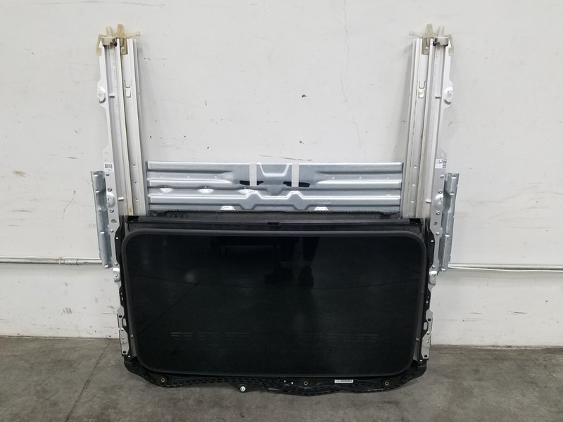2020 BMW M2 F87 Competition Sunroof Assembly #9995 H4