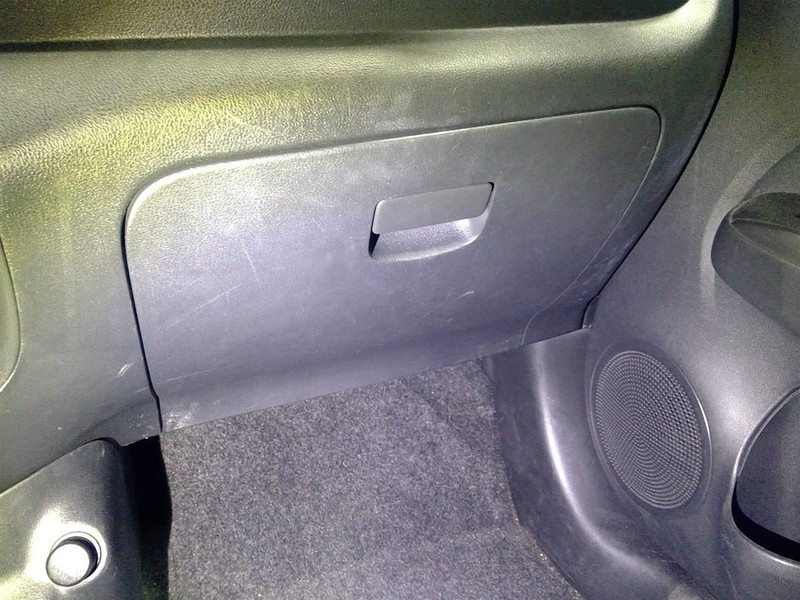 VERSA2015-2019 Glove Box 1760342