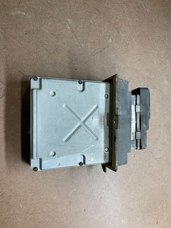 2004 Ford E-Series 4.6L Engine Control Module Computer4c2a-12a650-dd H3835 DG1