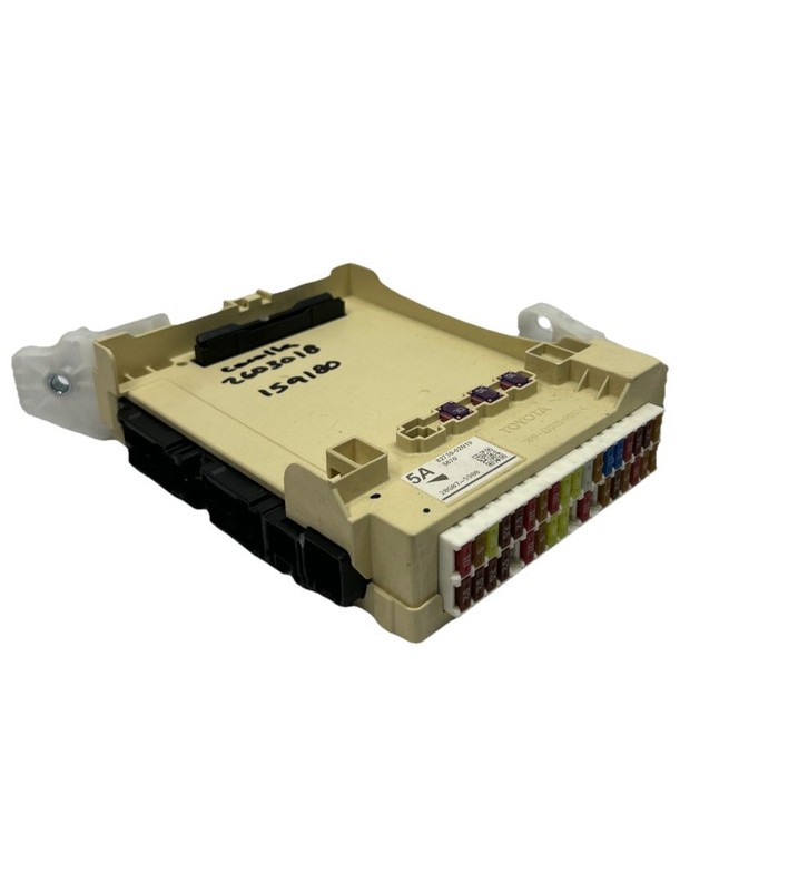 2021 Toyota Corolla junction box cabin fuse relay block assembly