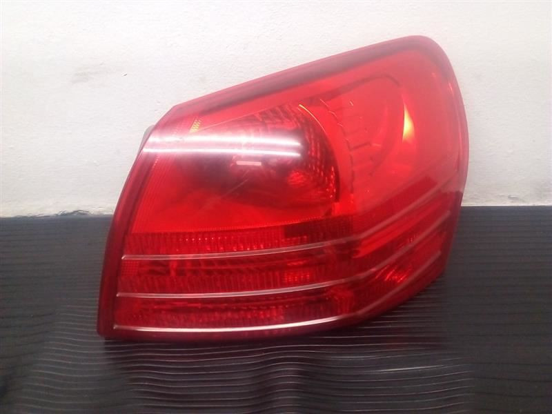 08-15 Nissan Rogue Right Passenger Tail Lamp Quarter Mounted OEM 26550-JM00A