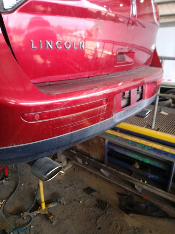 2015 Lincoln MKX Red Rear Bumper Assembly OEM BA1Z17810APTM - Scratches