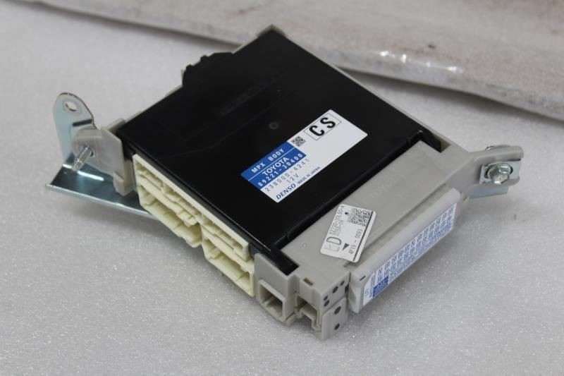 2014 LEXUS GS350 MULTIPLEX BODY CONTROL MODULE 89221-30400