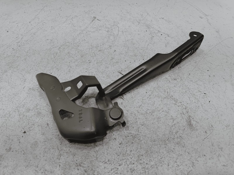 2016 - 2021 HONDA CIVIC HOOD BONNET DRIVER SIDE HINGE SUPPORT *NH797M* OEM