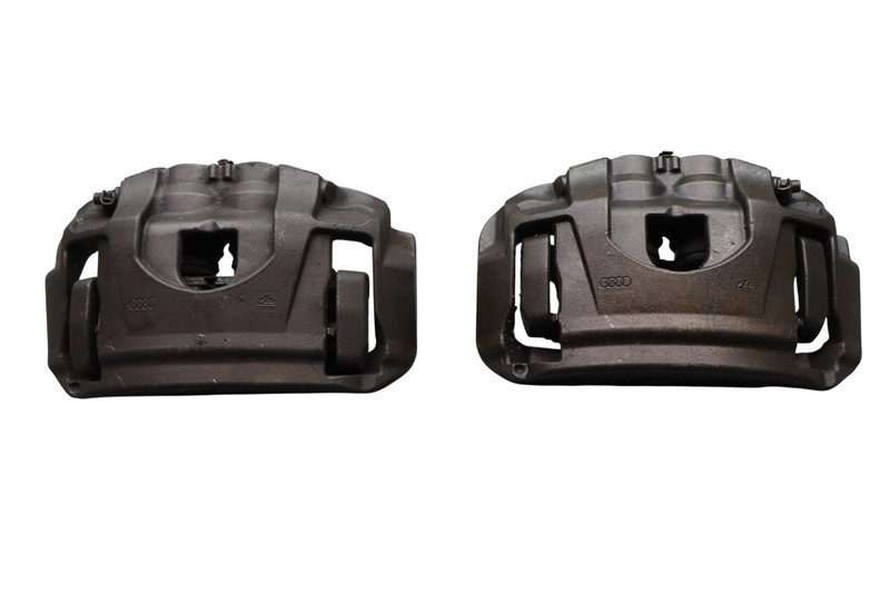 11-18 Audi A8 A8L Quattro Front Right & Left Brake Calipers Bracket Set Oem