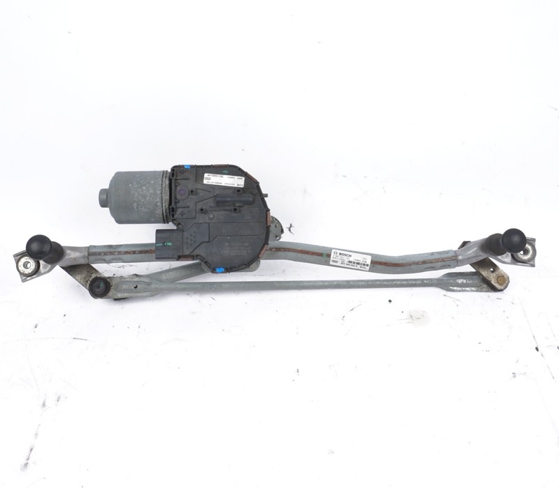 2011 - 2017 Audi A8L A8 Windshield Wiper Motor & Linkage Transmission OEM