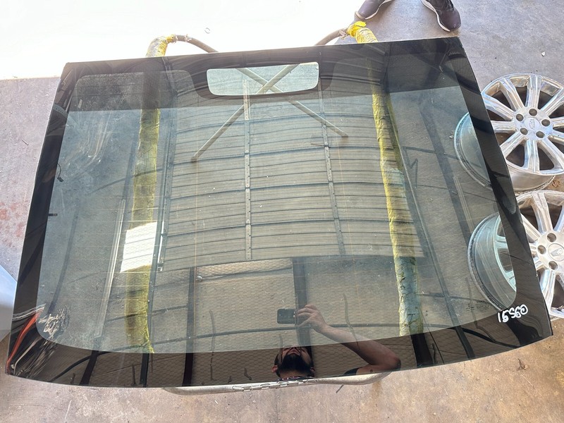 11-18 Volvo S60 REAR BACK GLASS OEM