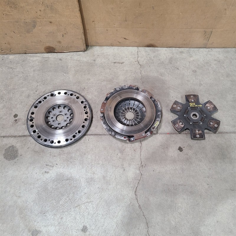 Aftermarket 6 Bolt 4.6L Manual Flywheel & Clutch Kit For 99-04 Mustang GT Aa7366