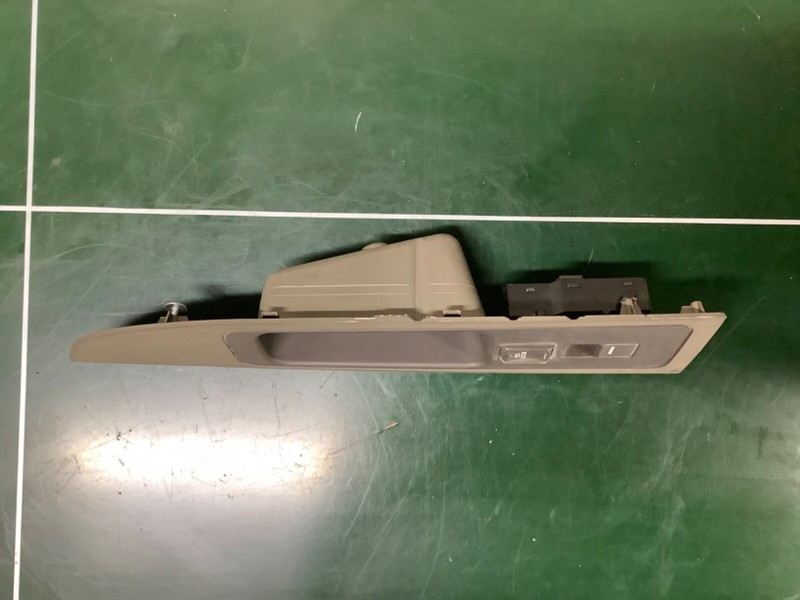 06-08 Ridgeline Right Passenger Side Front Window switch w panel , olive OEM