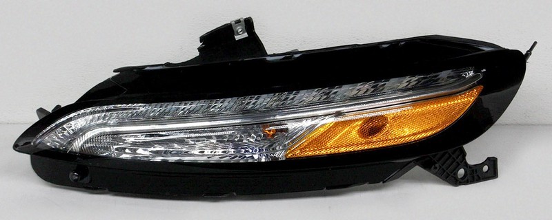 OEM Left Driver Side LED Fog Lamp For Jeep Cherokee 68157103AQ Tab Missing