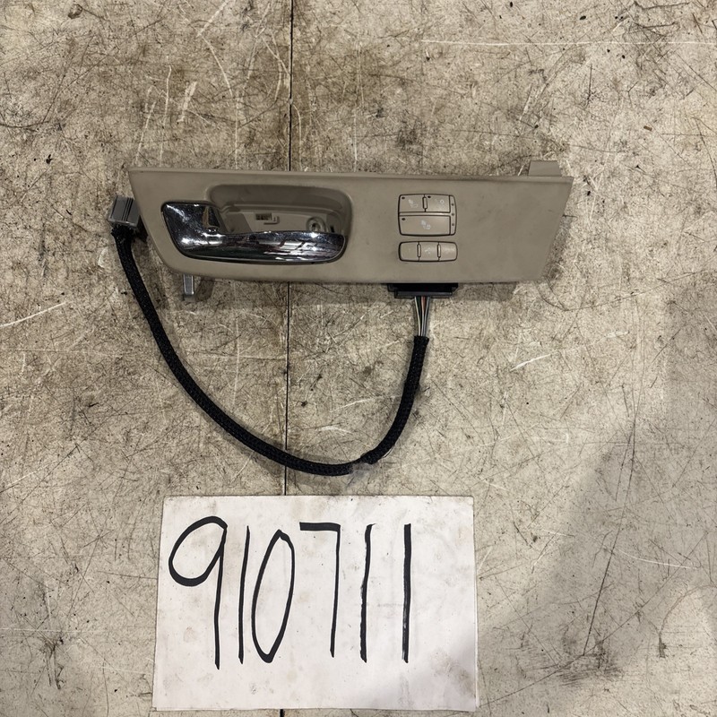 2006- 2011 CADILLAC DTS Front Left Door Handle, Interior Heated Seat Button