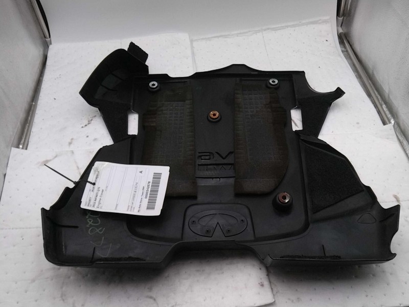 2015 INFINITI Q70 Engine Cover Blue Used 99K Mileage - Stained, Emblem Missing