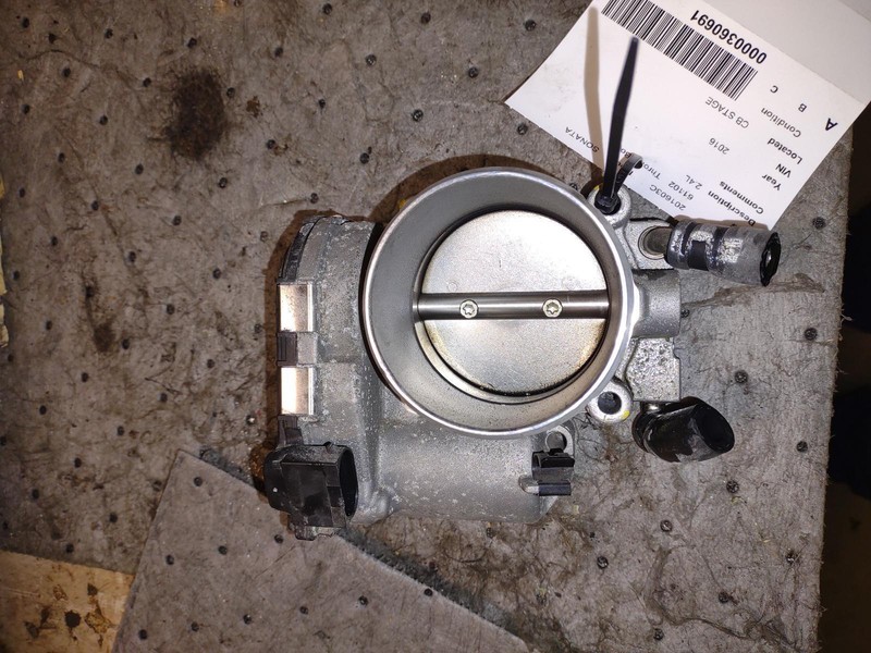 2016 HYUNDAI SONATA Throttle Body 2.4L OEM 16 17 18 19