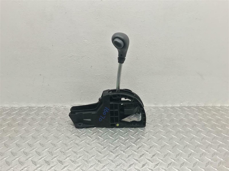 2002-2005 GMC ENVOY AUTO TRANSMISSION FLOOR GEAR CONTROL SHIFTER OEM 15235213