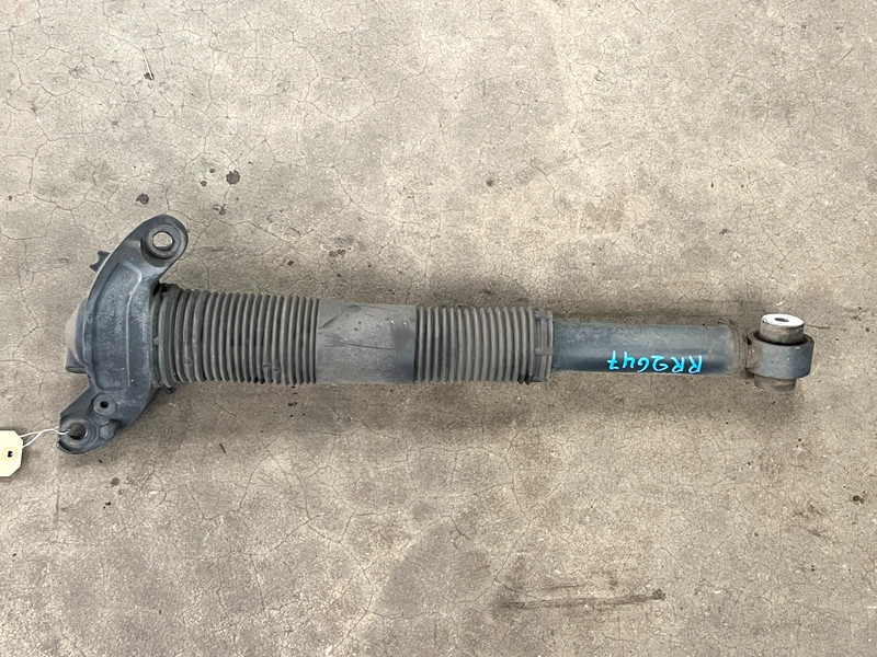 ⭐15-19 LAND ROVER DISCOVERY SPORT REAR RIGHT SHOCK STRUT ABSORBER OEM LOT2647