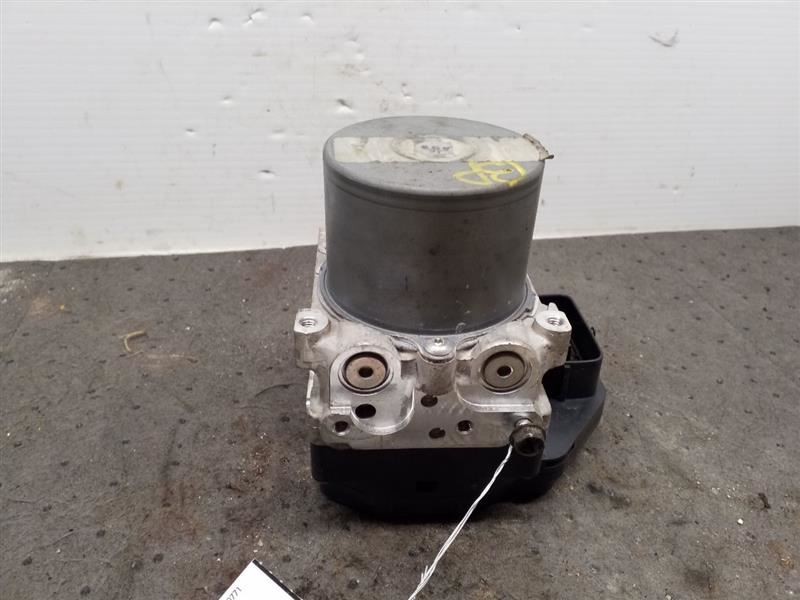 ABS Pump With Module 6 Cylinder AWD Fits 16 PATHFINDER 702036