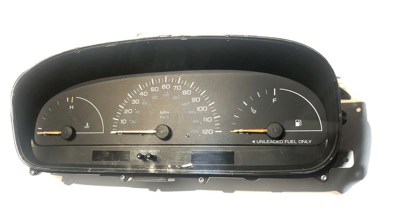 1999 Dodge Caravan Instrument Cluster Speedometer Tachcometer BLACK connector