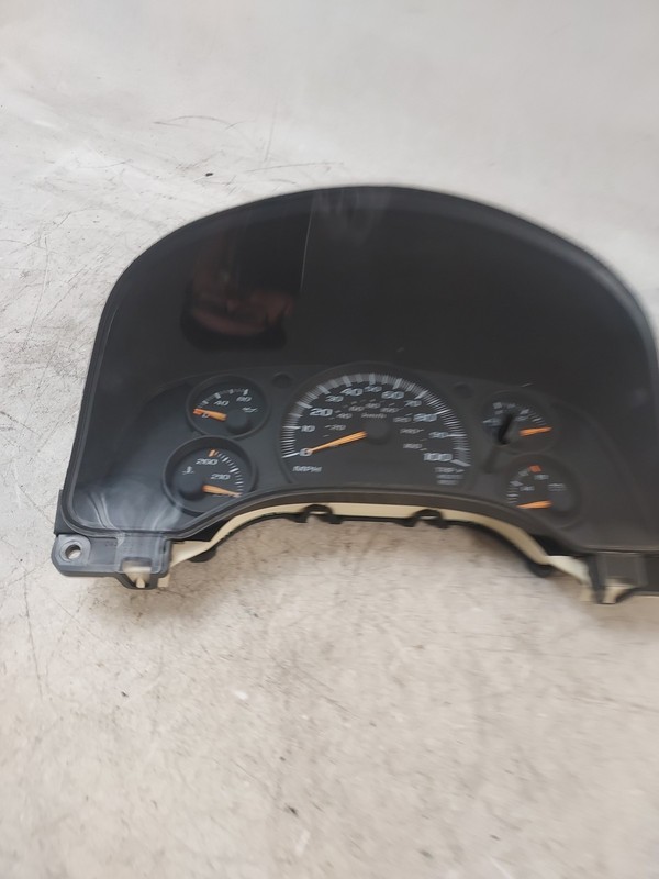 gmc Chevy Express Savanna 3500 Cluster Speedometer 2008-2010 176561 miles